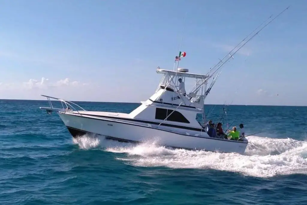 Reel Hooker fishing boat