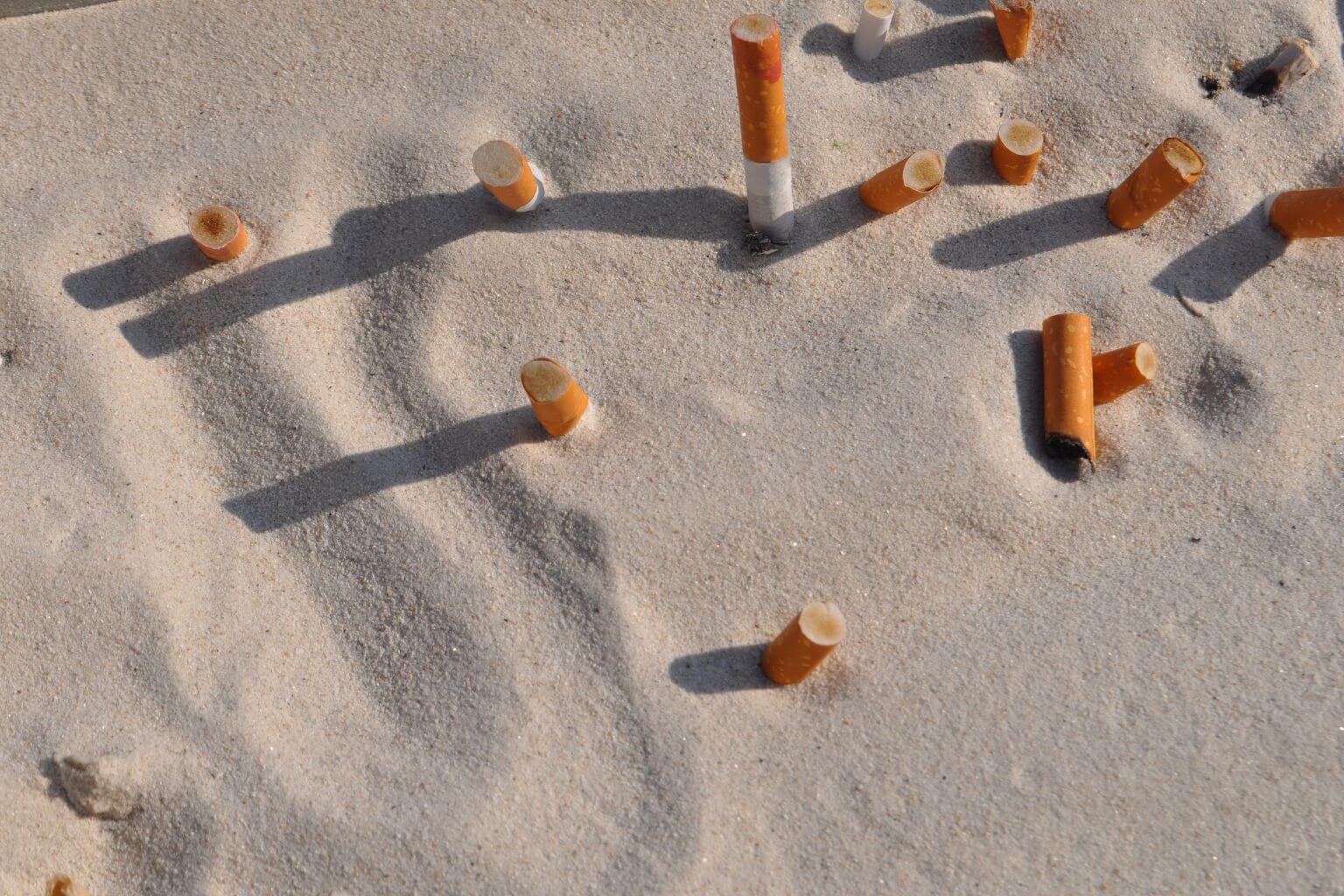 No smoking on beaches in Mexico