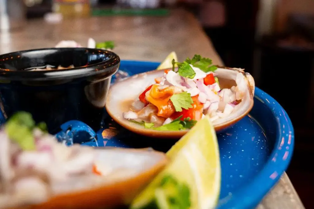 chocolate clams at los morros in puerto aventuras