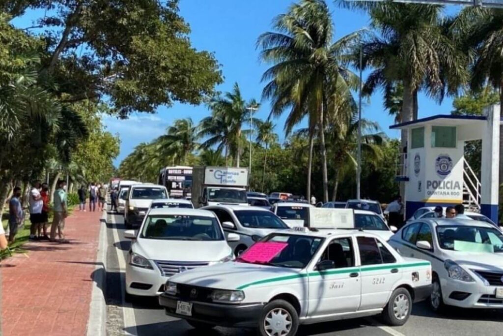 Cancun Taxis Protest Uber