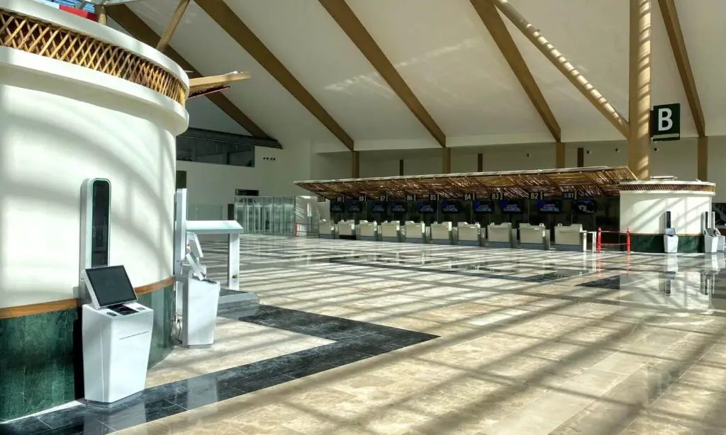 mezzanine level at Tulum Airport
