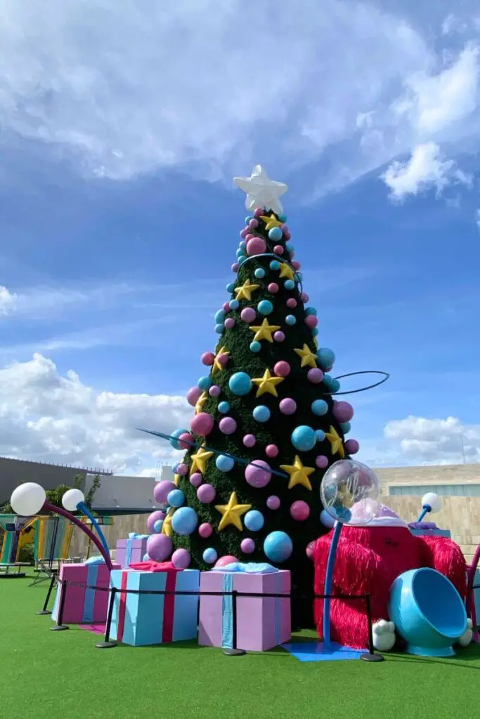 Grand Outlet Riviera Maya Mall in Cancun 23